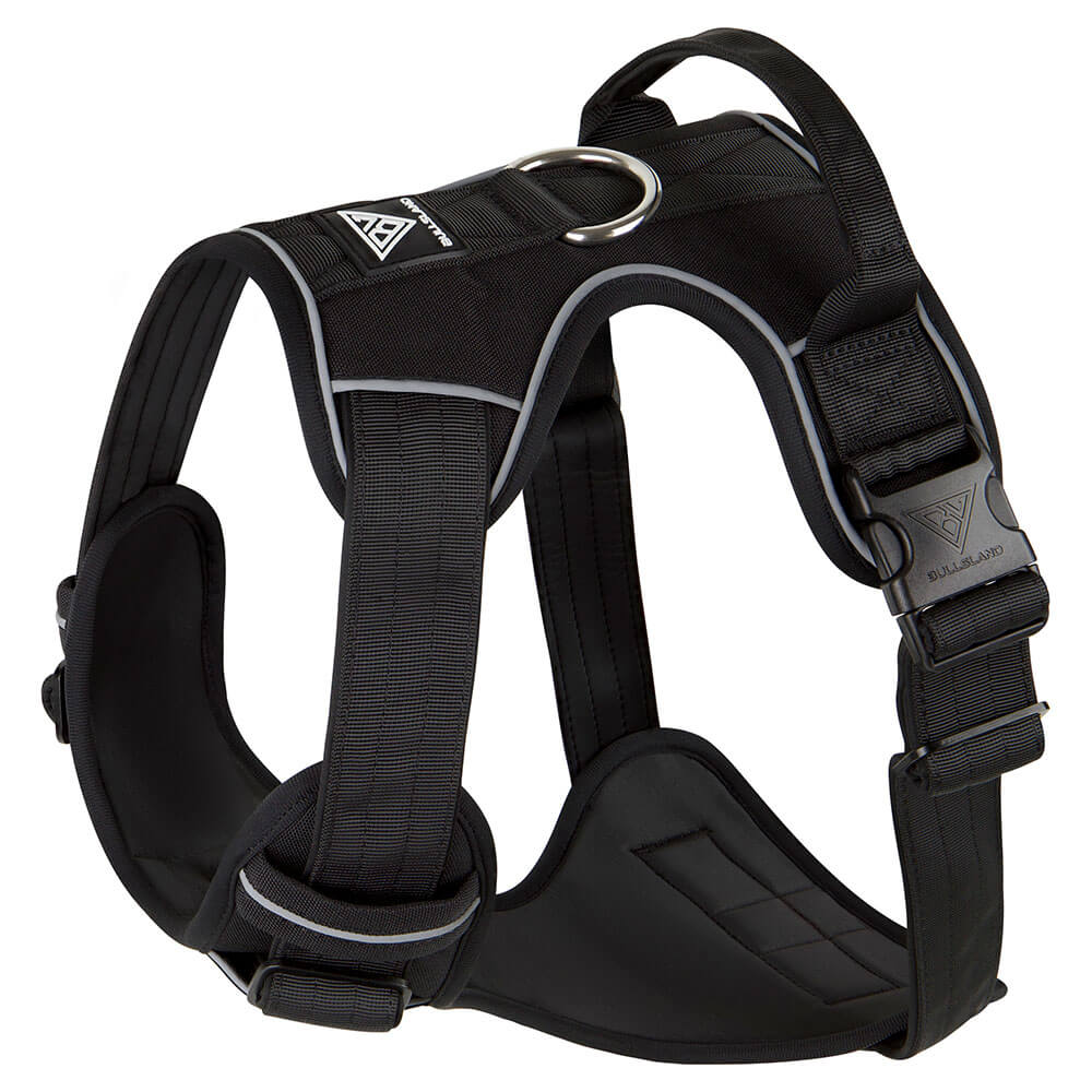 Premium Hundegeschirr in Schwarz mit robustem Design und D-Ring.